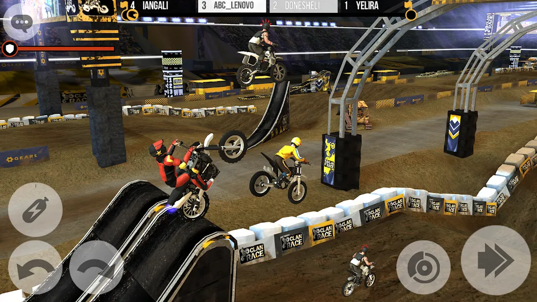 Скачать взломанную Clan Race: PVP Motocross races (Клан Рейс)  [МОД Меню] — полная версия apk на Андроид screen 5