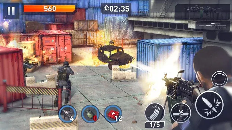 Скачать взломанную Elite Killer: SWAT  [МОД Unlocked] — стабильная версия apk на Андроид screen 1